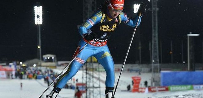 Биатлонистка Семеренко выиграла серебро на этапе Кубка мира - Фото