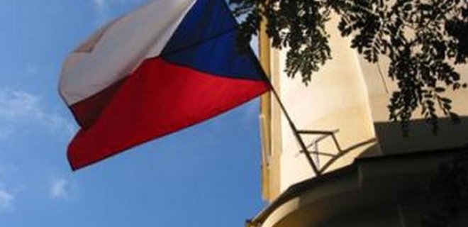 Чехия закрывает свое генеральное консульство в Донецке - Фото