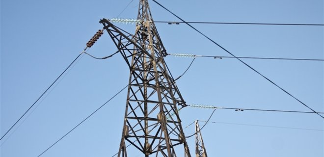 Украина будет продавать электроэнергию в Крым на спецаукционах - Фото