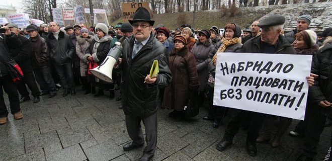 В Киеве из-за забастовки не вышли на маршруты трамваи трех депо - Фото