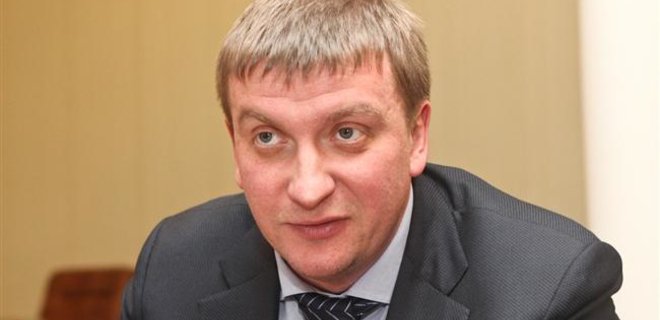 Украинские юристы бесплатно помогают Минюсту оформлять иски к РФ - Фото