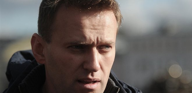В России заблокировали страницу сторонников Навального в Facebook - Фото