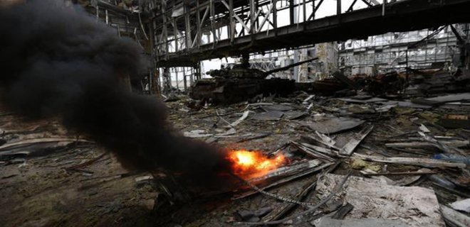 Силы АТО отразили очередную атаку боевиков на аэропорт Донецк - Фото