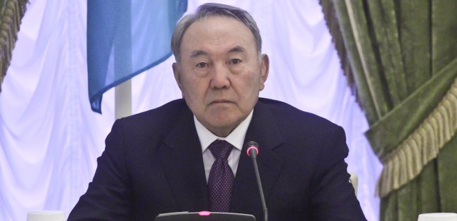 Казахстан закрепил право Назарбаева пожизненно возглавлять Совбез - Фото