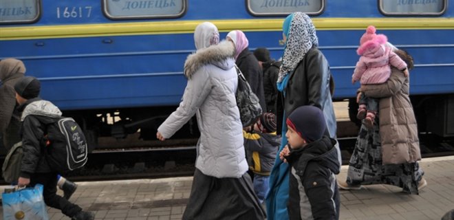 Зафиксировано почти 577 тыс. переселенцев из зоны АТО и Крыма - Фото