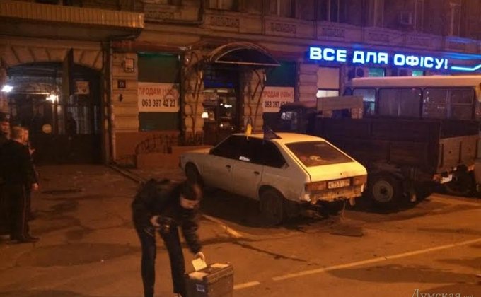 Взрыв в центре Одессы: фото с места происшествия
