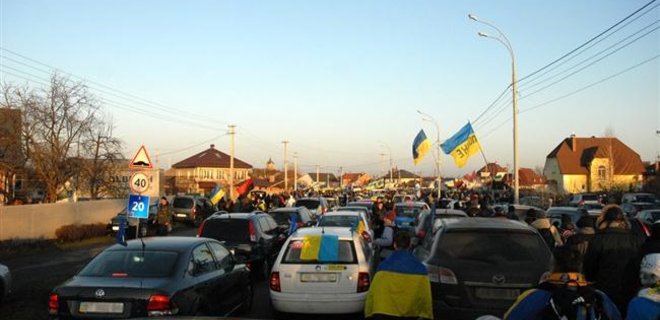 Объявлено о подозрении гаишнику за преследования Автомайдана - Фото