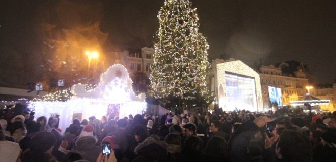 В Новый год на Софийской площади заиграет симфонический оркестр - Фото