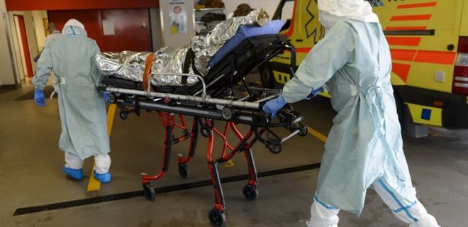 В Токио госпитализирован мужчина с подозрением на Эболу - Фото