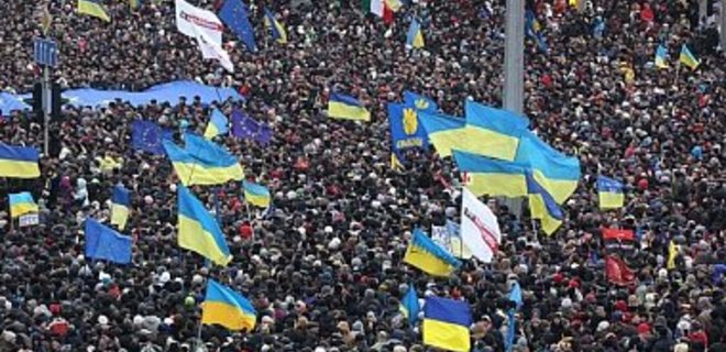Большинство украинцев не готовы протестовать - опрос - Фото
