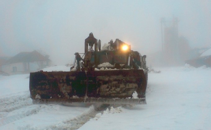 Последствия снежного шторма: фоторепортаж с юго-востока Украины
