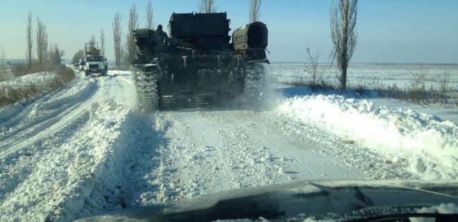 В шести областях Украины проезд транспорта ограничен из-за снега - Фото