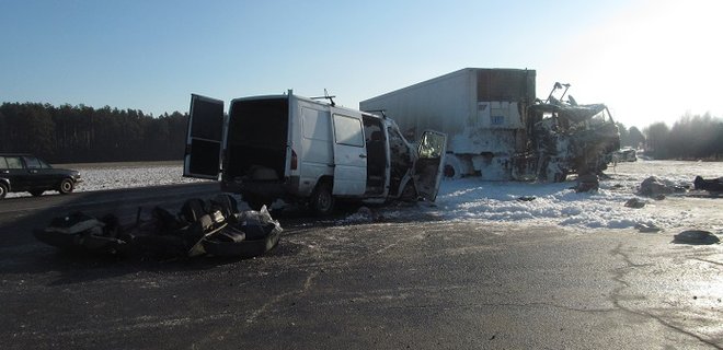 В Беларуси попал в аварию автобус с украинцами: трое погибших - Фото