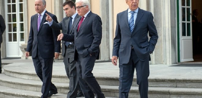 Главы МИД РФ, Украины, Франции и ФРГ обсудили встречу в Астане - Фото