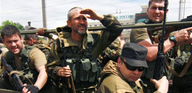 В Донбасс прибыло семь тысяч российских военных - правозащитница - Фото