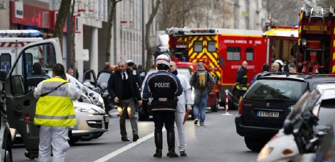Стрельба в предместье Парижа: скончалась женщина-полицейский - Фото