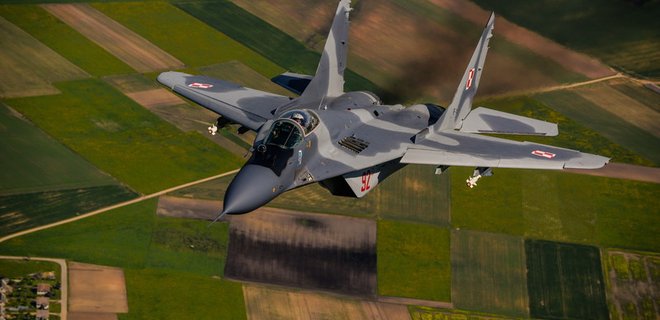 НАТО усилило миссию в странах Балтии 4 польскими истребителями - Фото