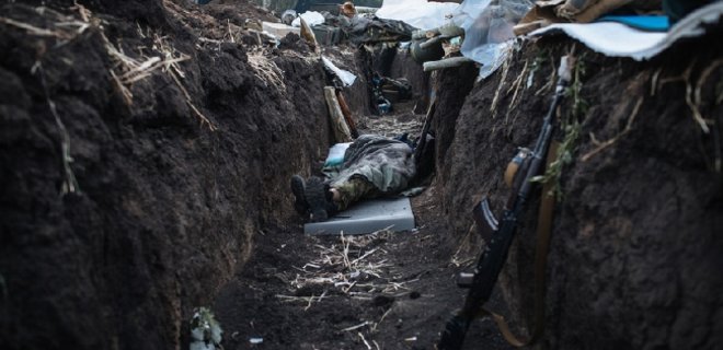 В Донбассе поисковики нашли 170 тел погибших украинских бойцов - Фото