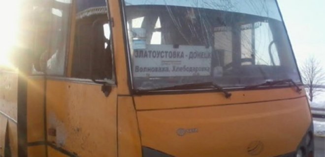 Людей в автобусе расстреляли террористы из Докучаевска - ИС  - Фото