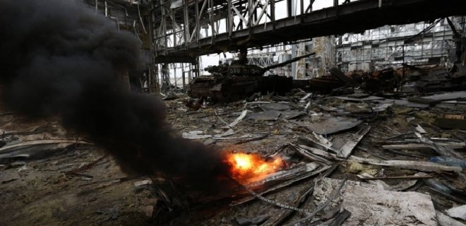 Бои за аэропорт Донецк продолжаются, боевики несут потери - штаб - Фото