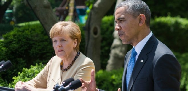 Обама обсудил с Меркель финпомощь Украине и ситуацию в Донбассе - Фото