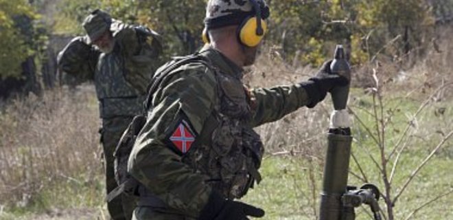 Боевики обстреляли Николаевку: ранены четверо военнослужащих - Фото