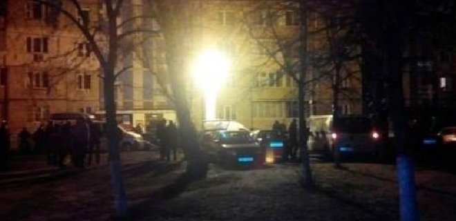 В Киеве на Троещине вновь прогремел взрыв: повреждены 9 авто - Фото