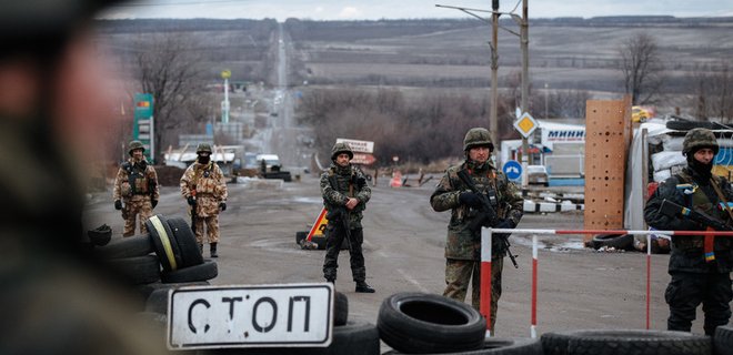 Россия стянула к границе Украины Смерчи и Ураганы - Лысенко  - Фото