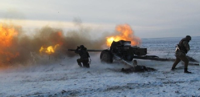 В Донецке артиллерия сил АТО уничтожила батарею САУ оккупантов - Фото