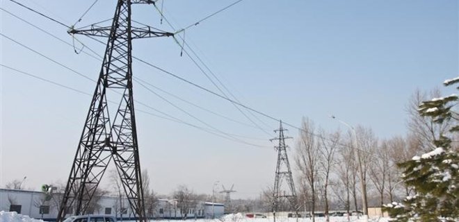 Обстрелы лишили электричества 112 населенных пунктов Донетчины - Фото