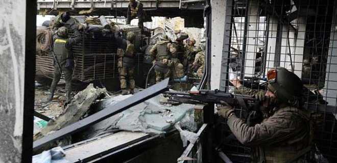Возле Донецкого аэропорта 8 бойцов ВДВ попали в плен - Бирюков - Фото