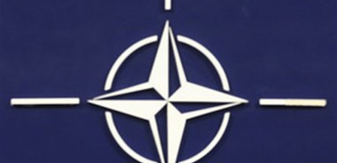 НАТО создает военные штабы в странах Балтии и Восточной Европы - Фото