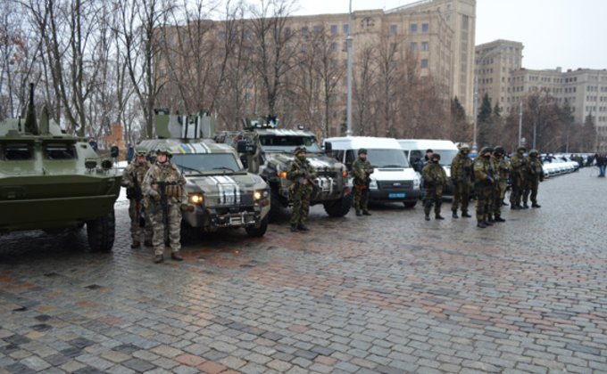 Улицы Харькова начинают патрулировать кинологи и Нацгвардия