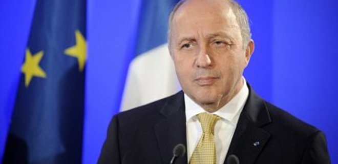 Франция не будет терпеть нарушения Минских соглашений - Фабиус - Фото