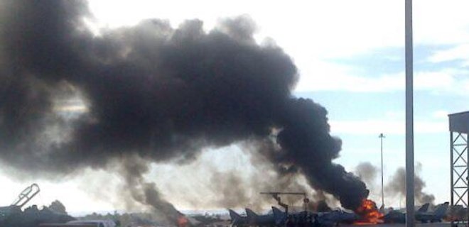 В Испании разбился военный самолет, не менее 10 погибших - Фото