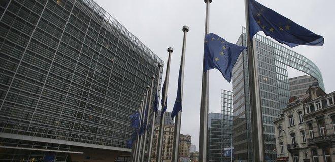 ЕС пока не планирует экономических санкций против РФ - дипломат - Фото