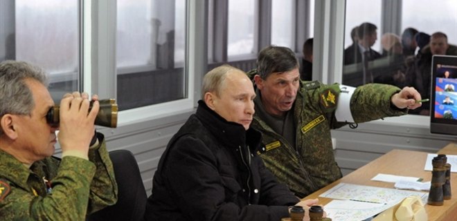 FT: Путин строит в Донбассе каркас подконтрольного РФ государства - Фото