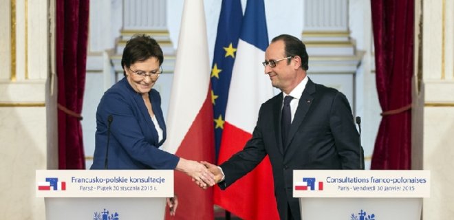 Франция и Польша не исключают расширения санкций против России - Фото