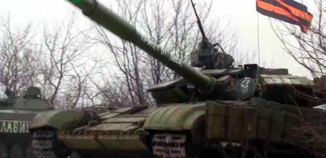 В Донецк прибыла группа российской бронетехники и живой силы - ИС - Фото