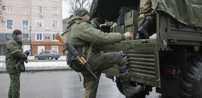 В районе Донецка находятся более 3 тысяч боевиков - ИС  - Фото