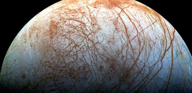 НАСА собирается искать жизнь на спутнике Юпитера - Фото
