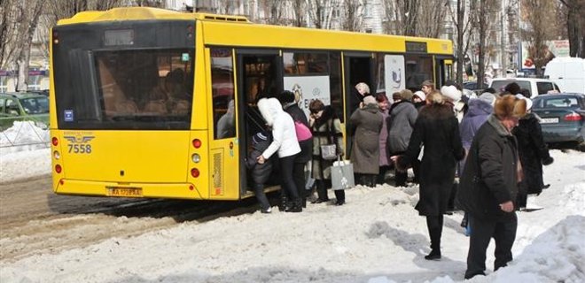 В Киеве проезд в общественном транспорте подорожает с 7 февраля - Фото