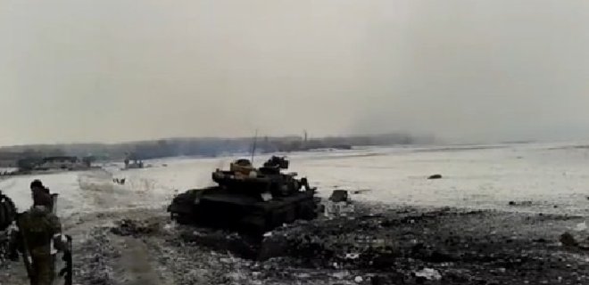 Силы АТО уничтожили еще 7 единиц техники оккупантов и 20 боевиков - Фото