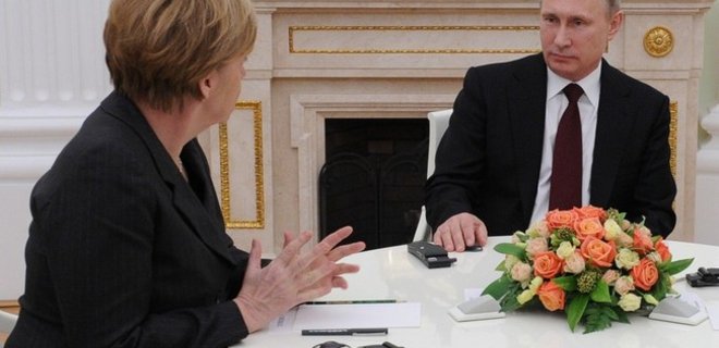 Меркель не ставила Кремлю ультиматум - пресс-служба Путина - Фото