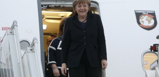 Меркель: Теперь у нас есть лучик надежды - Фото