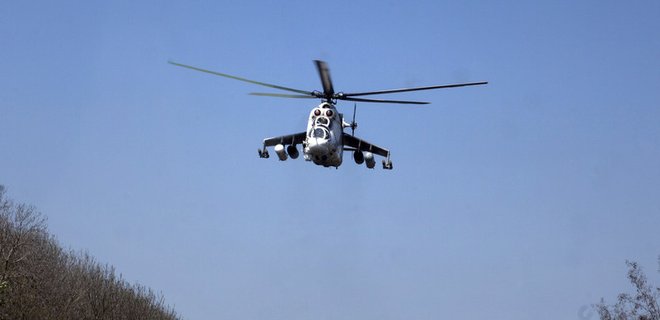В Украину вторгся российский вертолет - штаб АТО - Фото