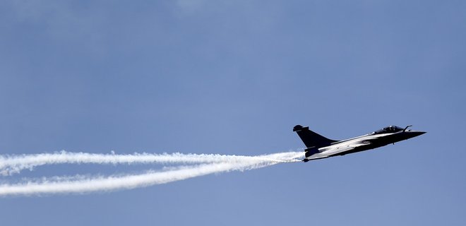 ВВС Египта нанесли удары по объектам ИГ в Ливии - Фото