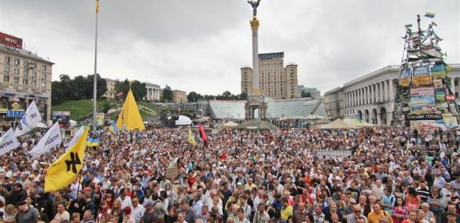 В суд переданы считанные дела по разгону Майдана - адвокат - Фото