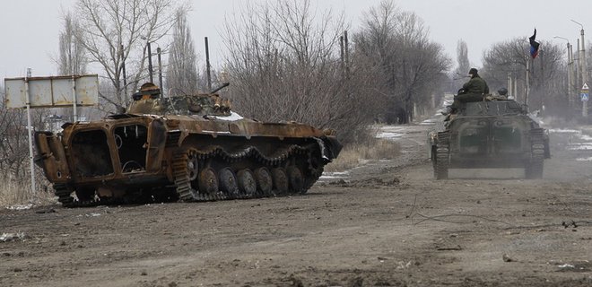 Россия перебросила в Украину более 130 боевиков и танки - ИС - Фото