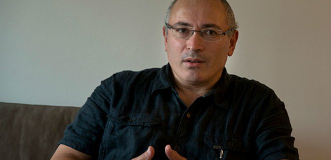 Ходорковский: Кремль убеждает россиян, что война решает проблемы - Фото